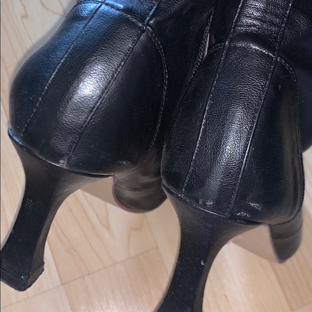 Boots - Picture 9 of 10